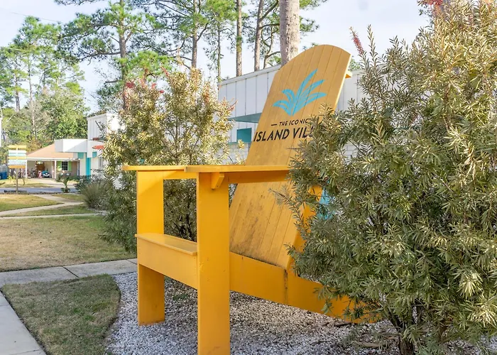 Island 10 By Albvr - Super Cute Condo! Just Steps To The Waterway District And Minutes To The Beach! Holiday home