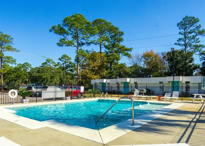 Holiday home Island 10 By Albvr - Super Cute Condo! Just Steps To The Waterway District And Minutes To The Beach! *