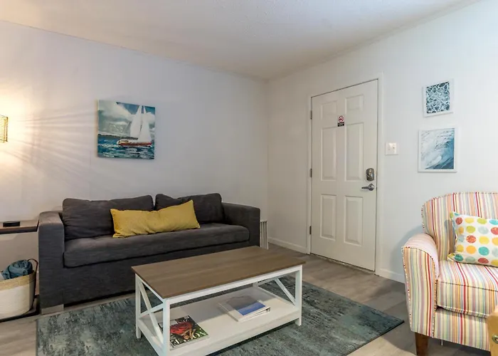 Holiday home Island 10 By Albvr - Super Cute Condo! Just Steps To The Waterway District And Minutes To The Beach!